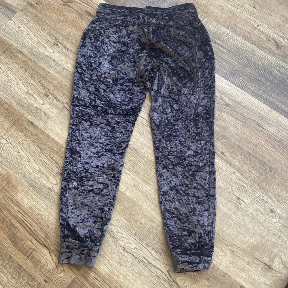 Lululemon Ready to Crush Womens Joggers Size 10